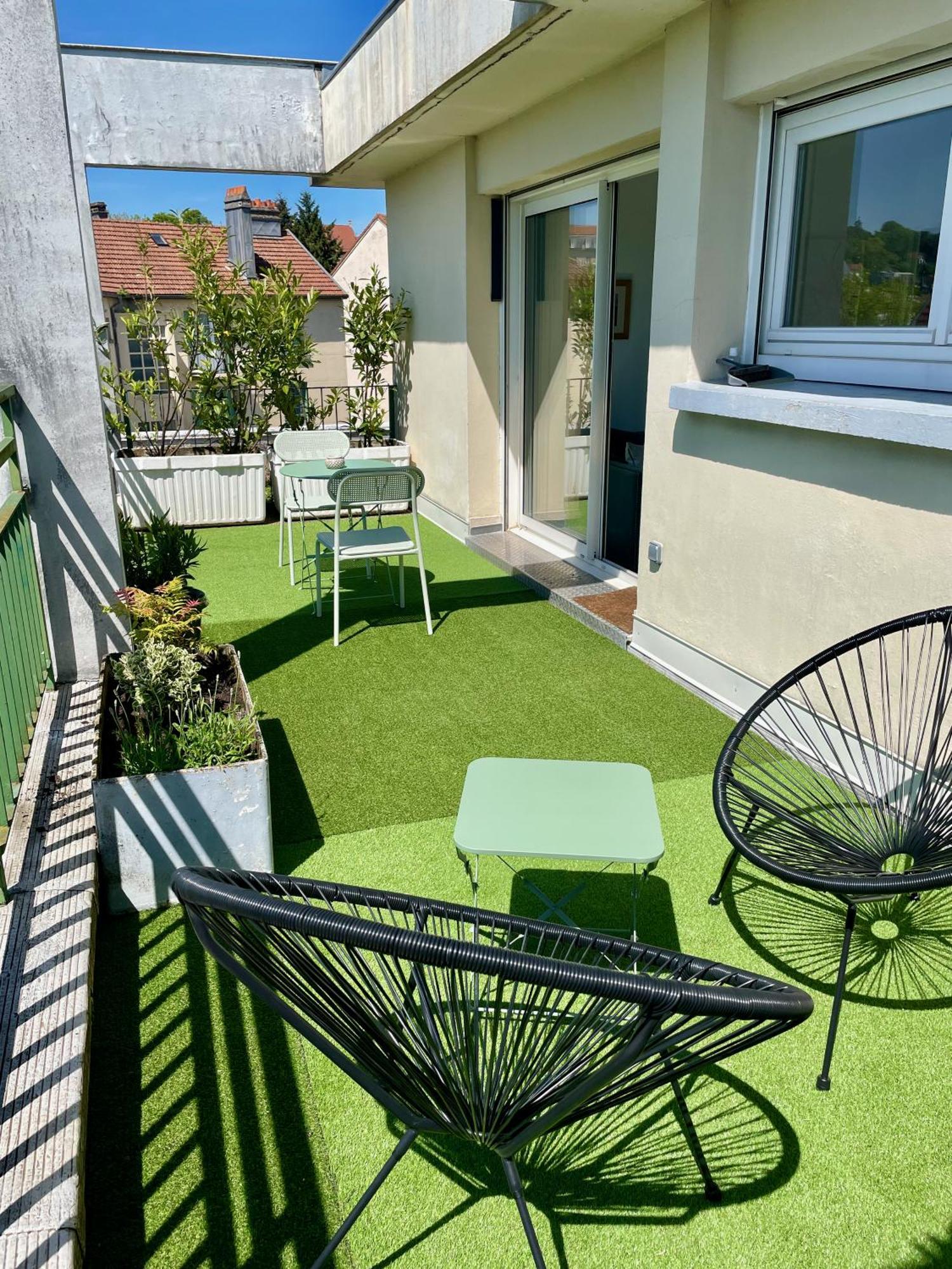 Montbéliard Appartement Avec Terrasse Et Parking Gratuit Accole מראה חיצוני תמונה